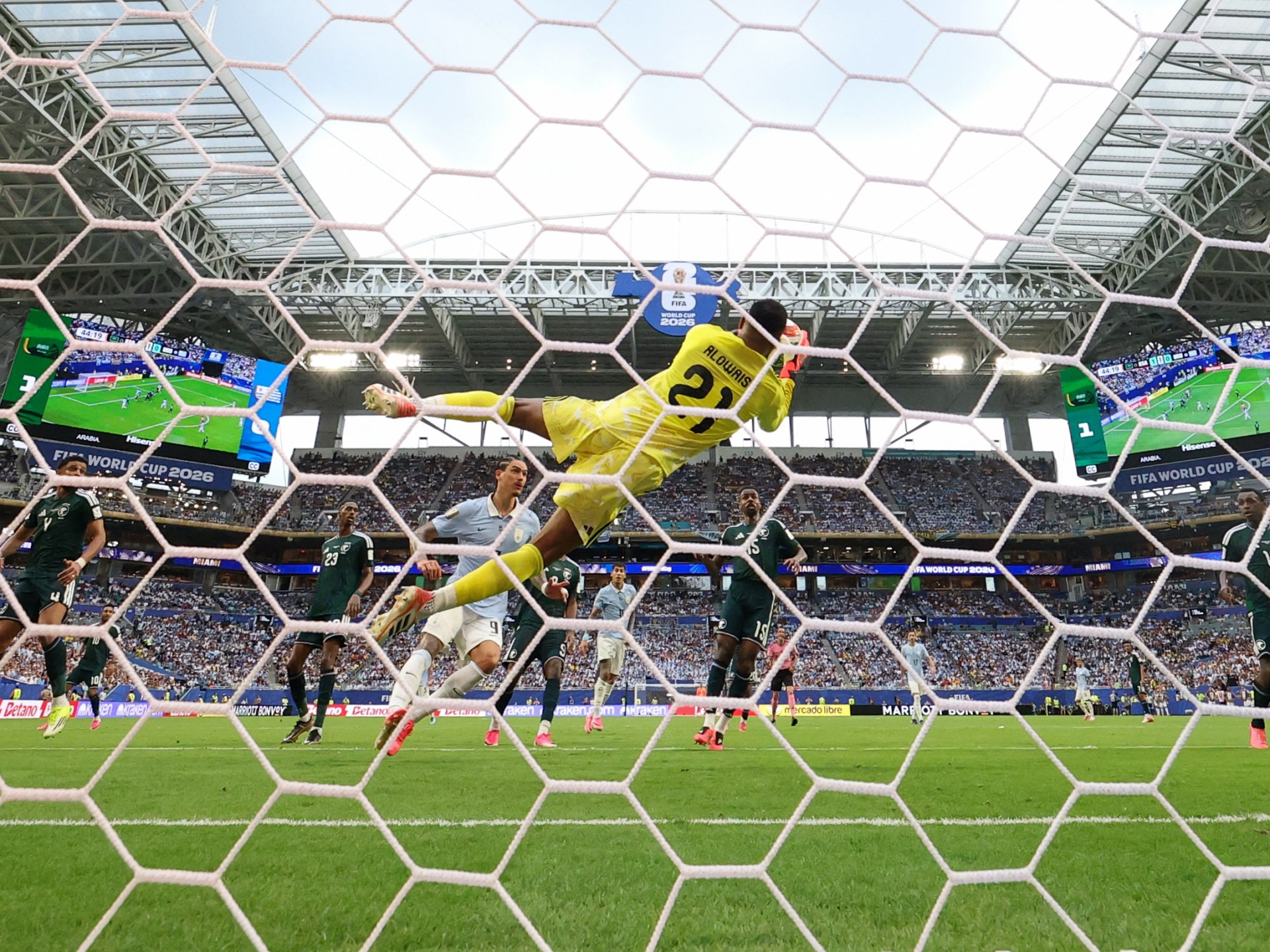 من الدرجة الثانية إلى كأس العالم.. كيف أعاد المنتخب المصري العويس لحراسة مرمى السعودية