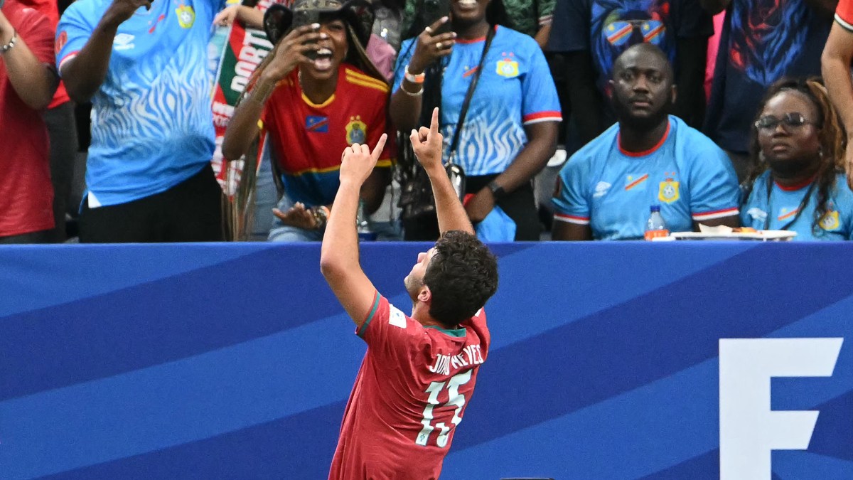 بالفيديو.. البرتغالي جواو نيفيز يفتتح سجله المونديالي بهدف لا ينسى