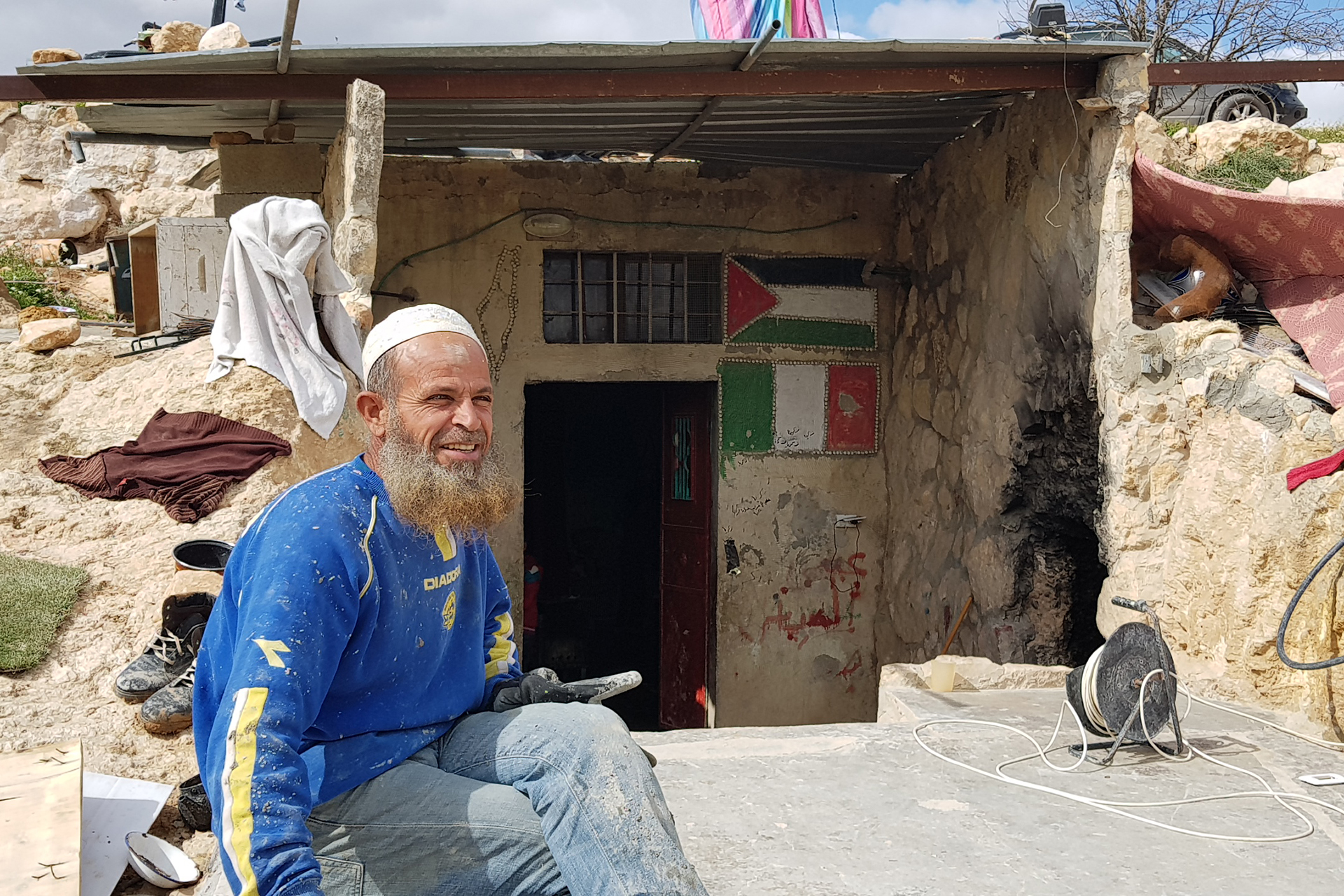 بالصور.. الكهوف في حياة الفلسطينيين020 بالصور.. الكهوف في حياة الفلسطينيين
