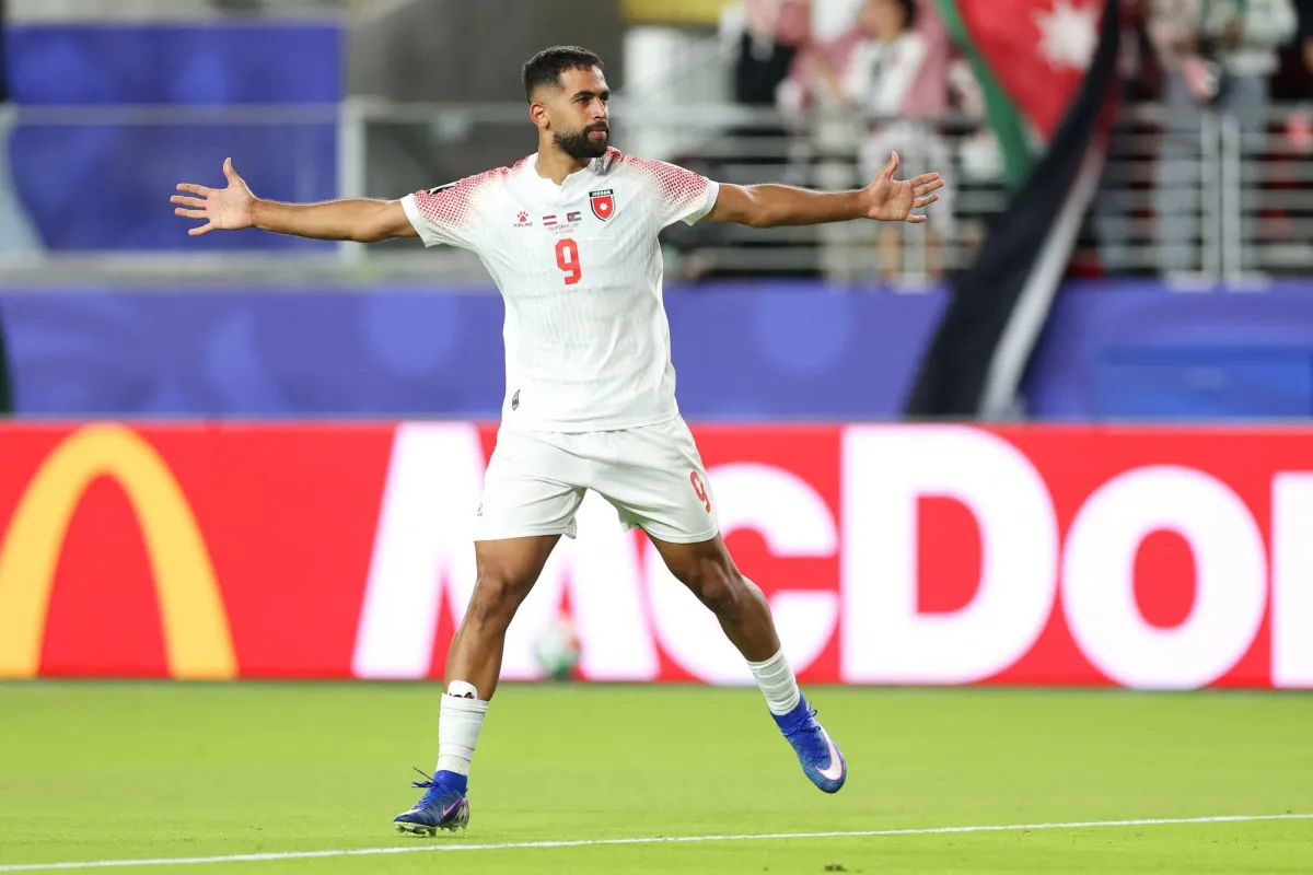علي علوان يكتب التاريخ بأول أهداف الأردن المونديالية