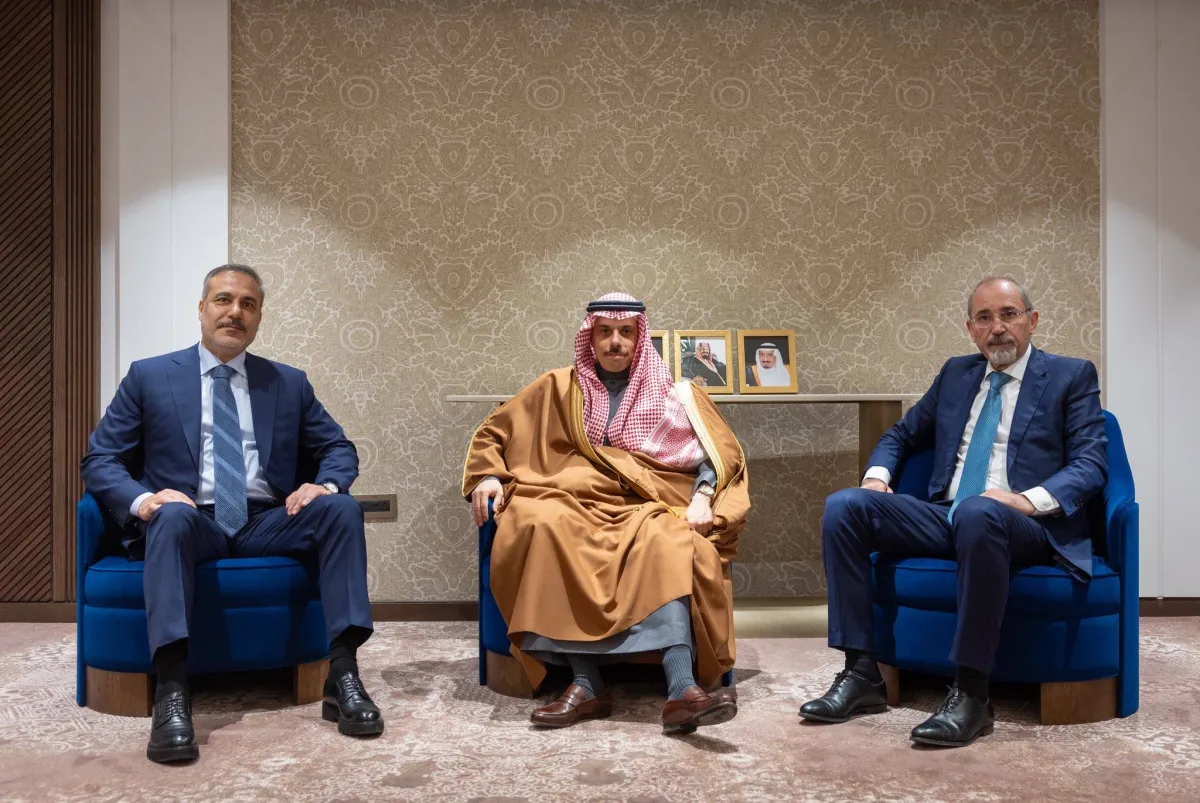 تشاور سعودي  أردني  تركي بشأن أوضاع المنطقة