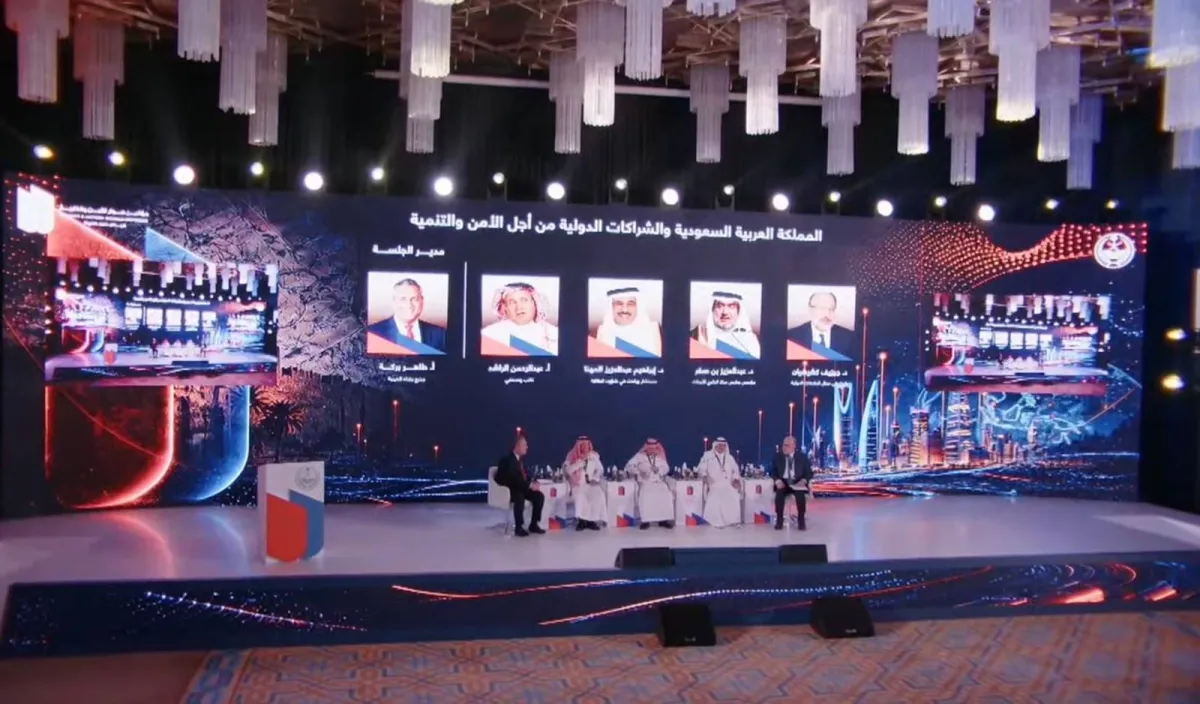 حوار الأمن والتاريخ: التحالفات وأمن الطاقة والشراكات المتوازنة ركائز للاستقرار السعودي