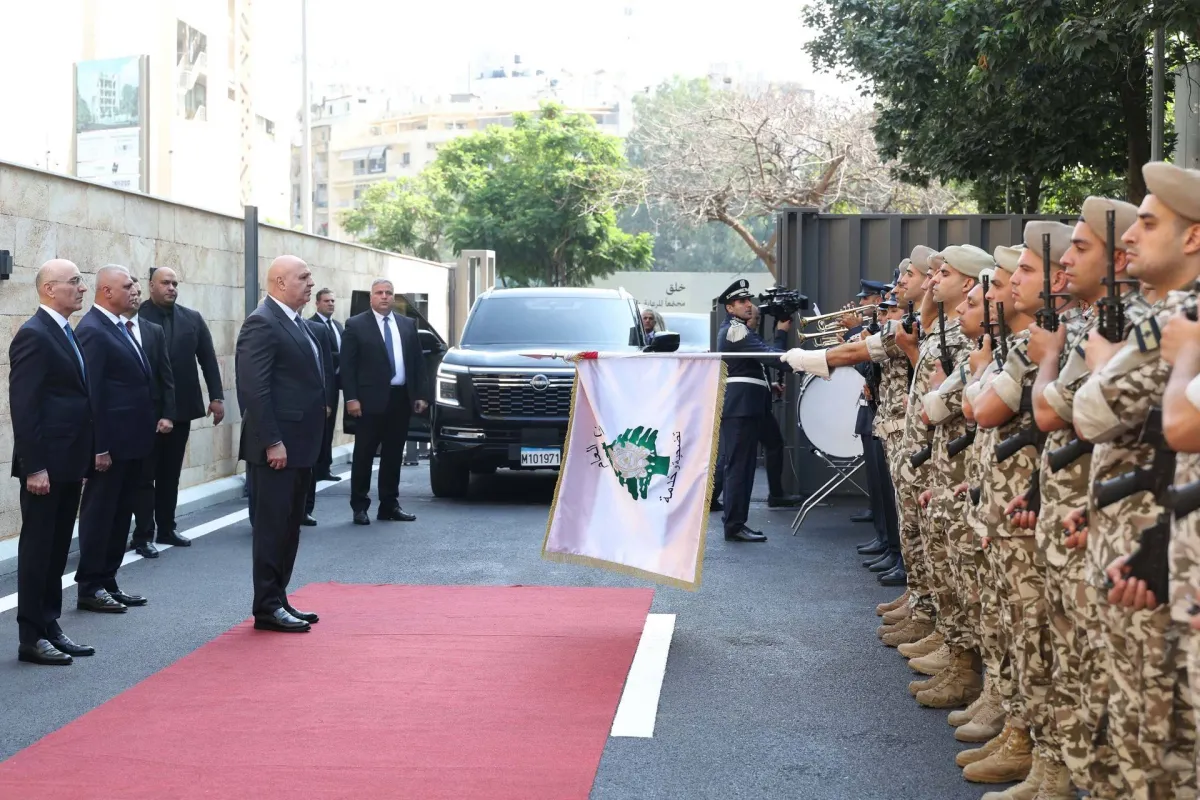 السفير الأميركي: ارتباط حزب الله بالقرارات الإيرانية ينعكس على الوضع اللبناني ومسار المحادثات مع إسرائيل