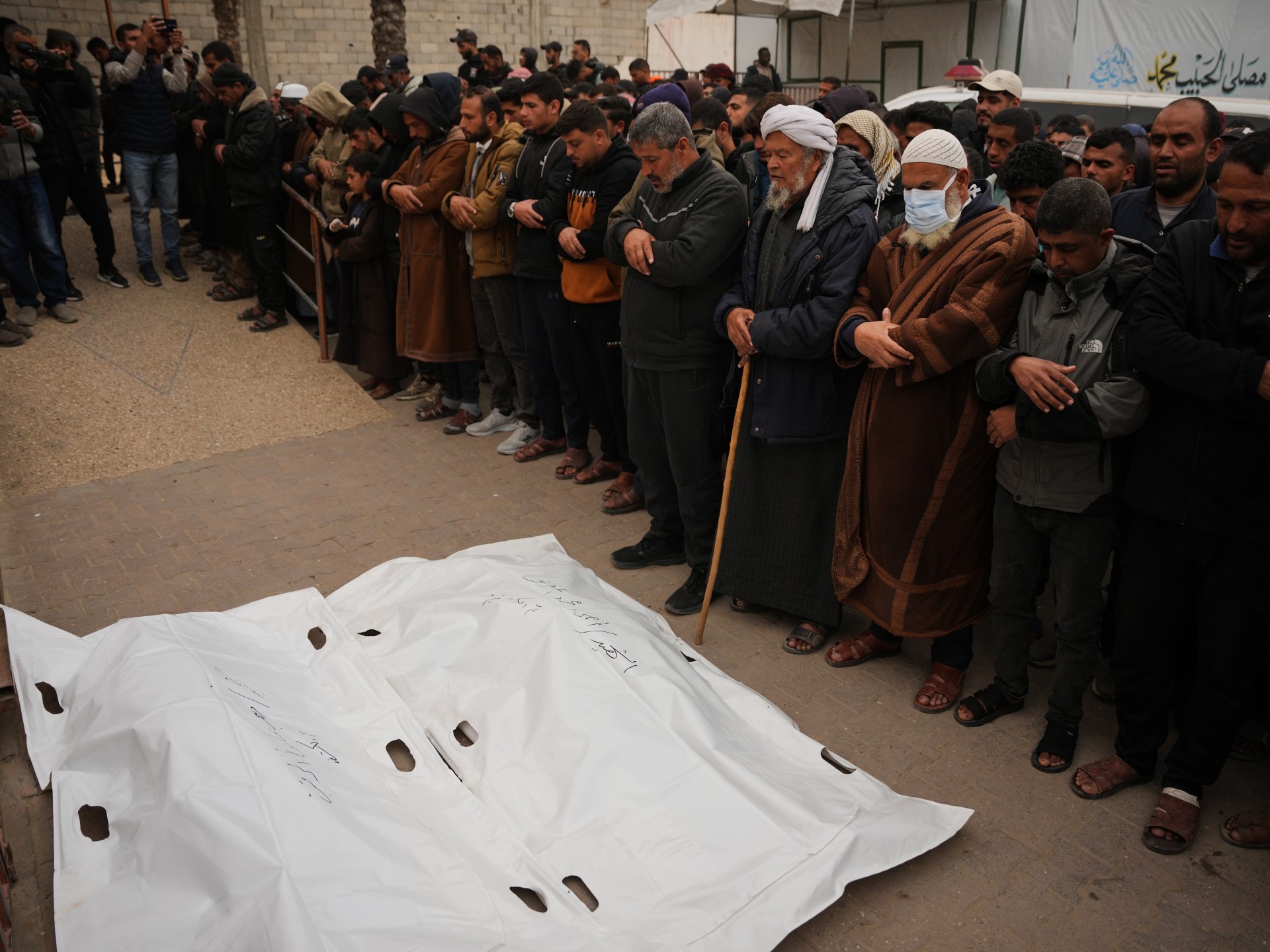 بيوم واحد.. 16 شهيدا بنيران الاحتلال في غزة والضفة