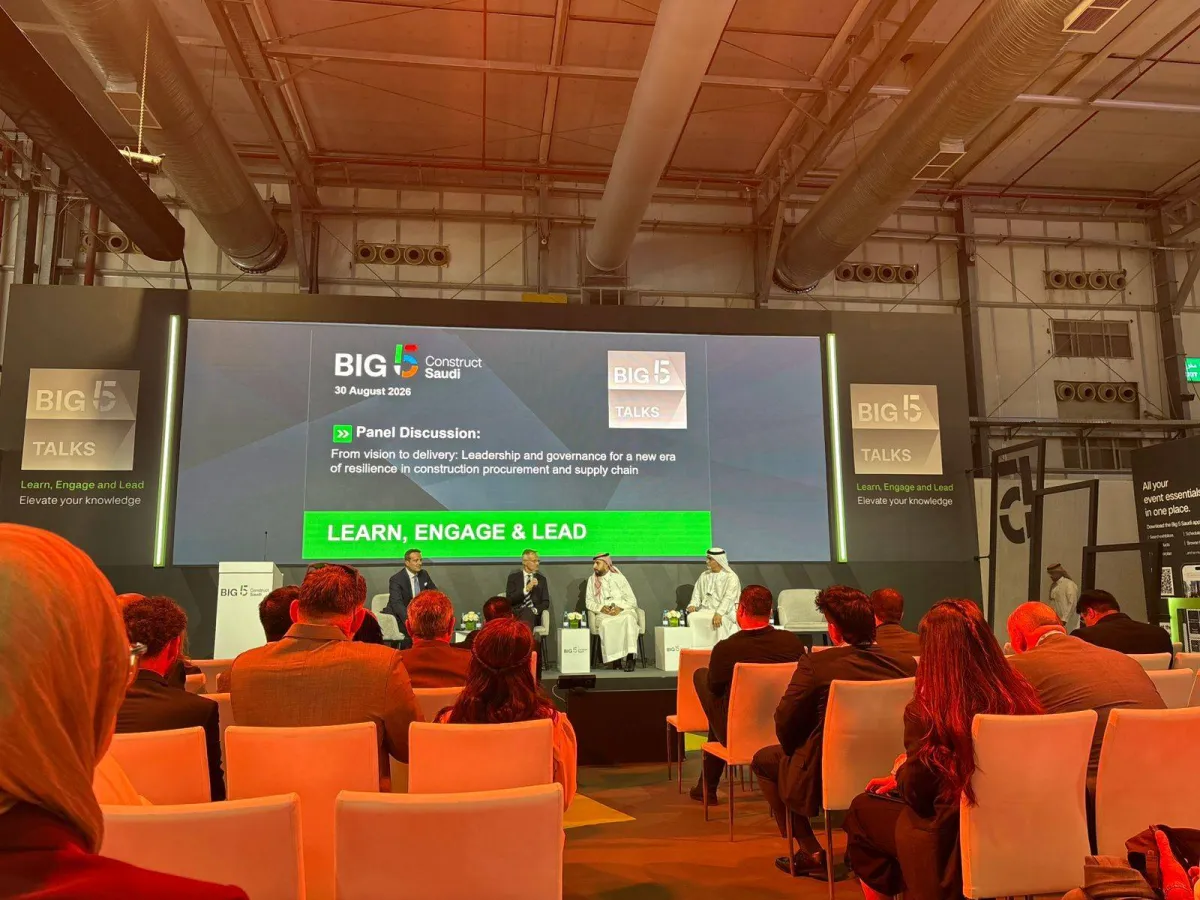 طفرة المشاريع السعودية تفرض قواعد جديدة للمشتريات وسلاسل الإمداد