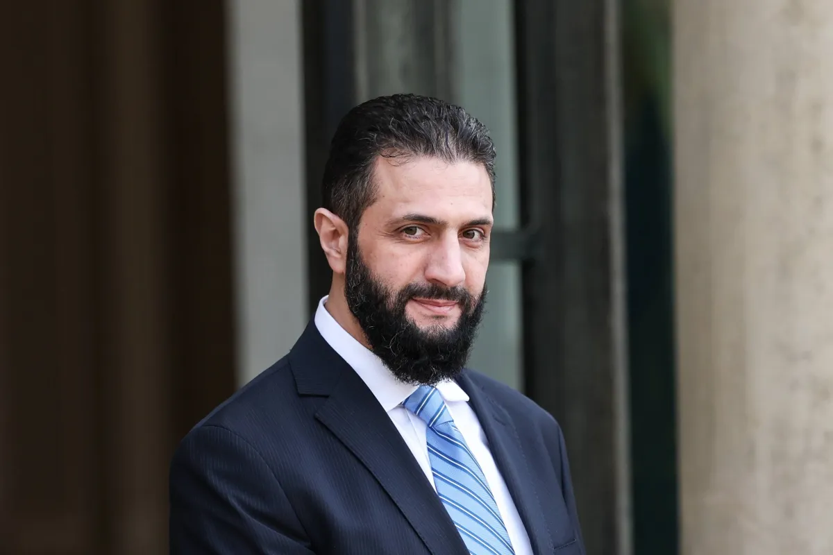 الشرع يطلب لقاء مع ترمب لشرح خطة إعمار سوريا020 الشرع يطلب لقاء مع ترمب لشرح خطة إعمار سوريا