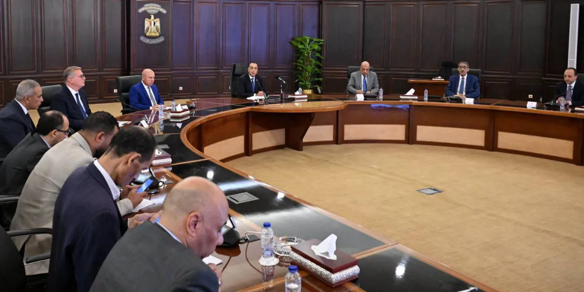 مصر: احتواء تداعيات حادث دمياط لا يبدد مخاوف تأمين احتياجات الكهرباء