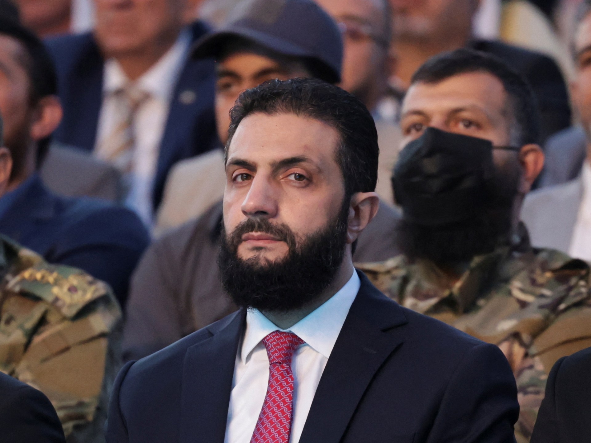 نيويورك تايمز: رفاق السلاح الأجانب ملف ثقيل بين يدي الرئيس الشرع020 نيويورك تايمز: رفاق السلاح الأجانب ملف ثقيل بين يدي الرئيس الشرع