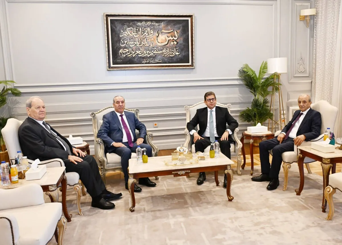 رئيس المخابرات المصرية يبحث مع السلطة الفلسطينية جمع الشمل