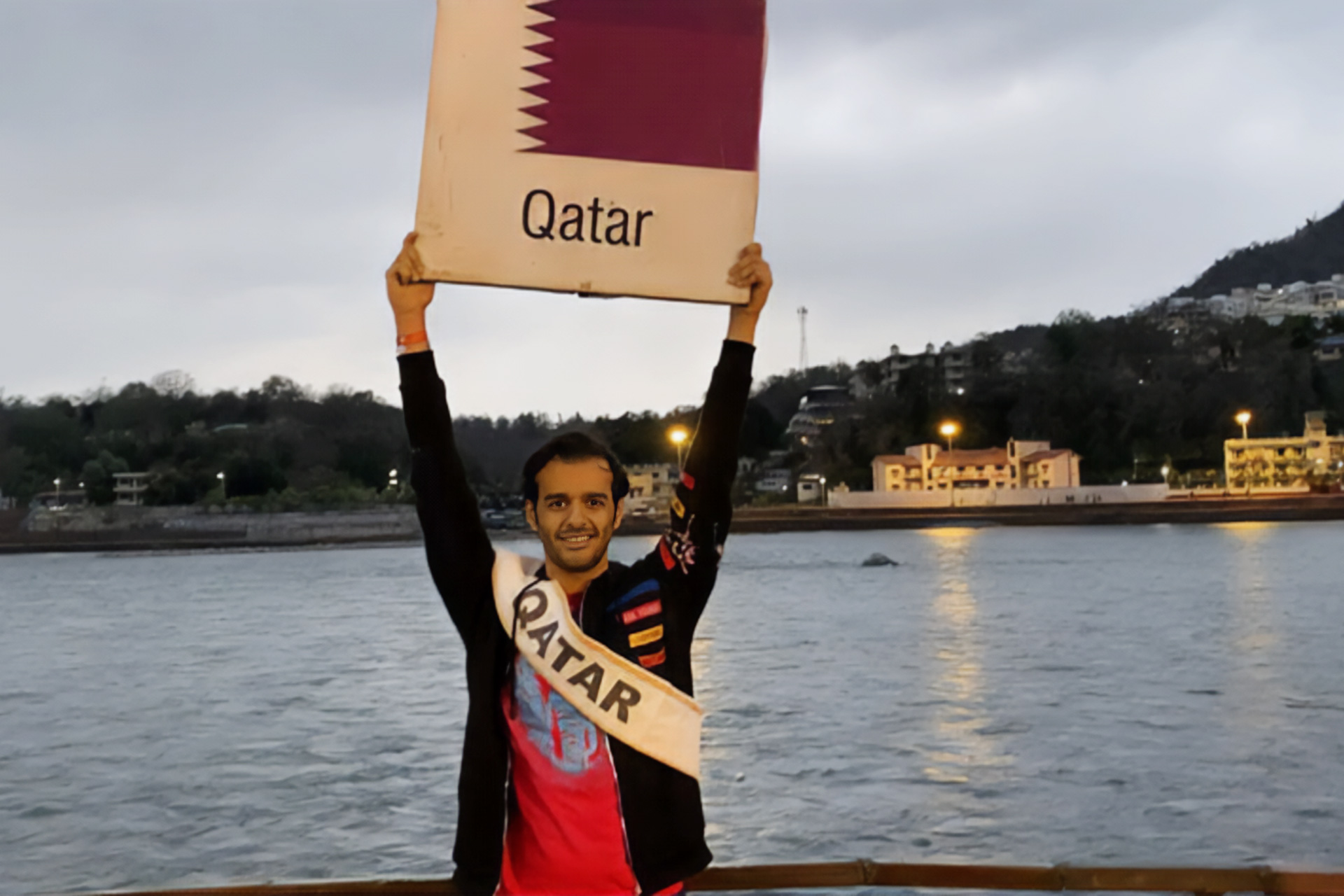حسن آل ثاني.. قطري يساهم في تغيير مفهوم اليوغا بالعالم العربي020 حسن آل ثاني.. قطري يساهم في تغيير مفهوم اليوغا بالعالم العربي