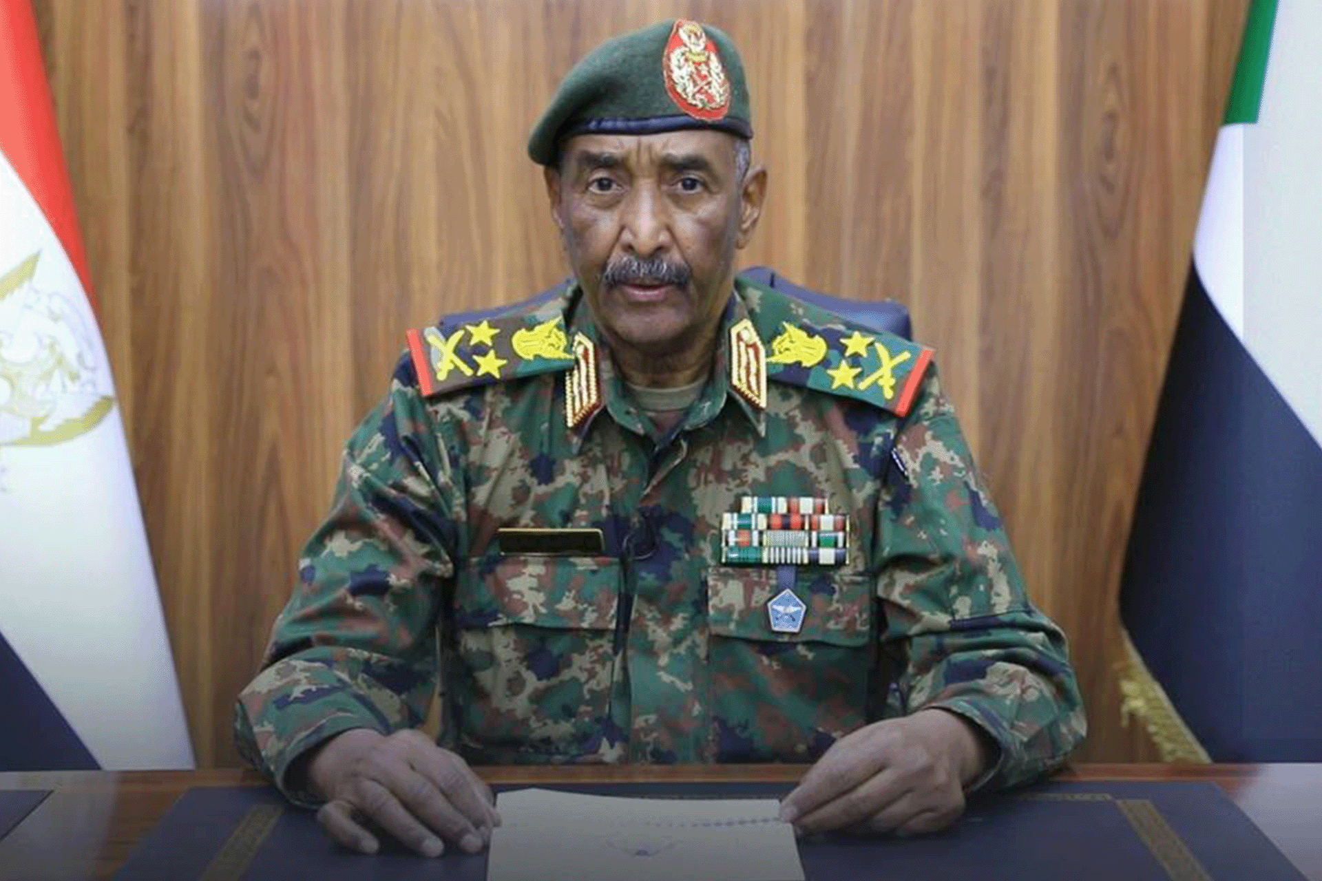 عاصفة في السودان عقب قرار البرهان020 عاصفة في السودان عقب قرار البرهان