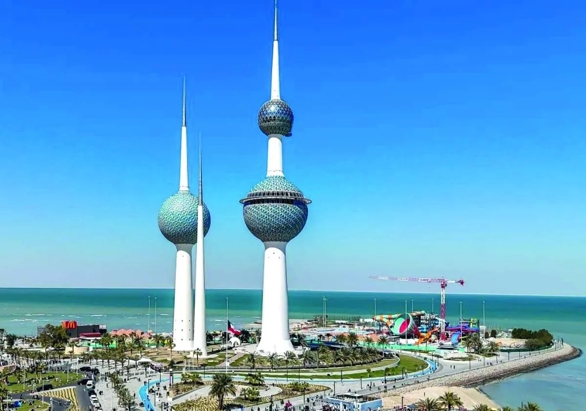 إيران تعلن استهداف مواقع أميركية في الكويت والبحرين والأردن