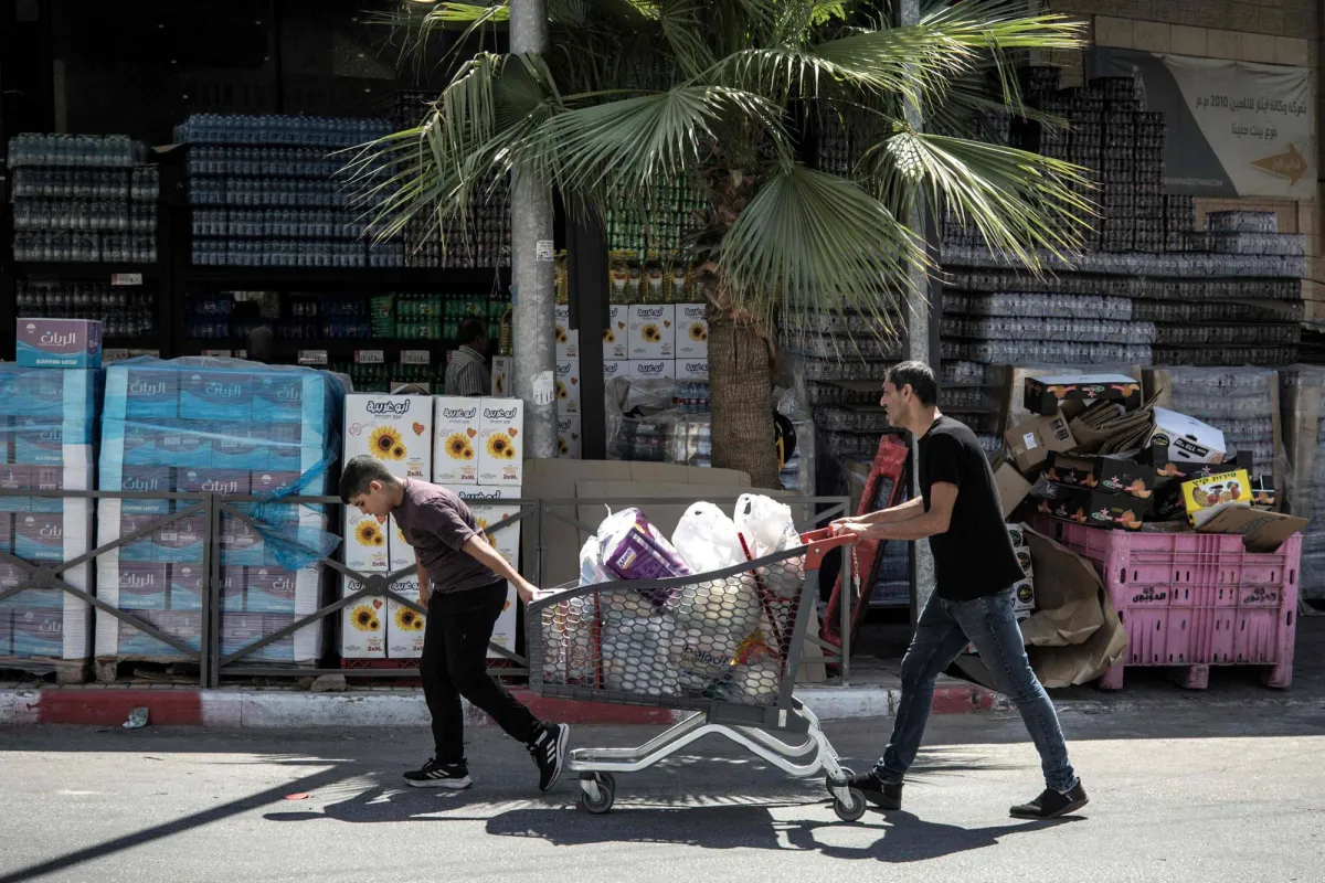 بعد التهديدات الإيرانية برد انتقامي... الهدوء الحذر يسود إسرائيل020 بعد التهديدات الإيرانية برد انتقامي... الهدوء الحذر يسود إسرائيل