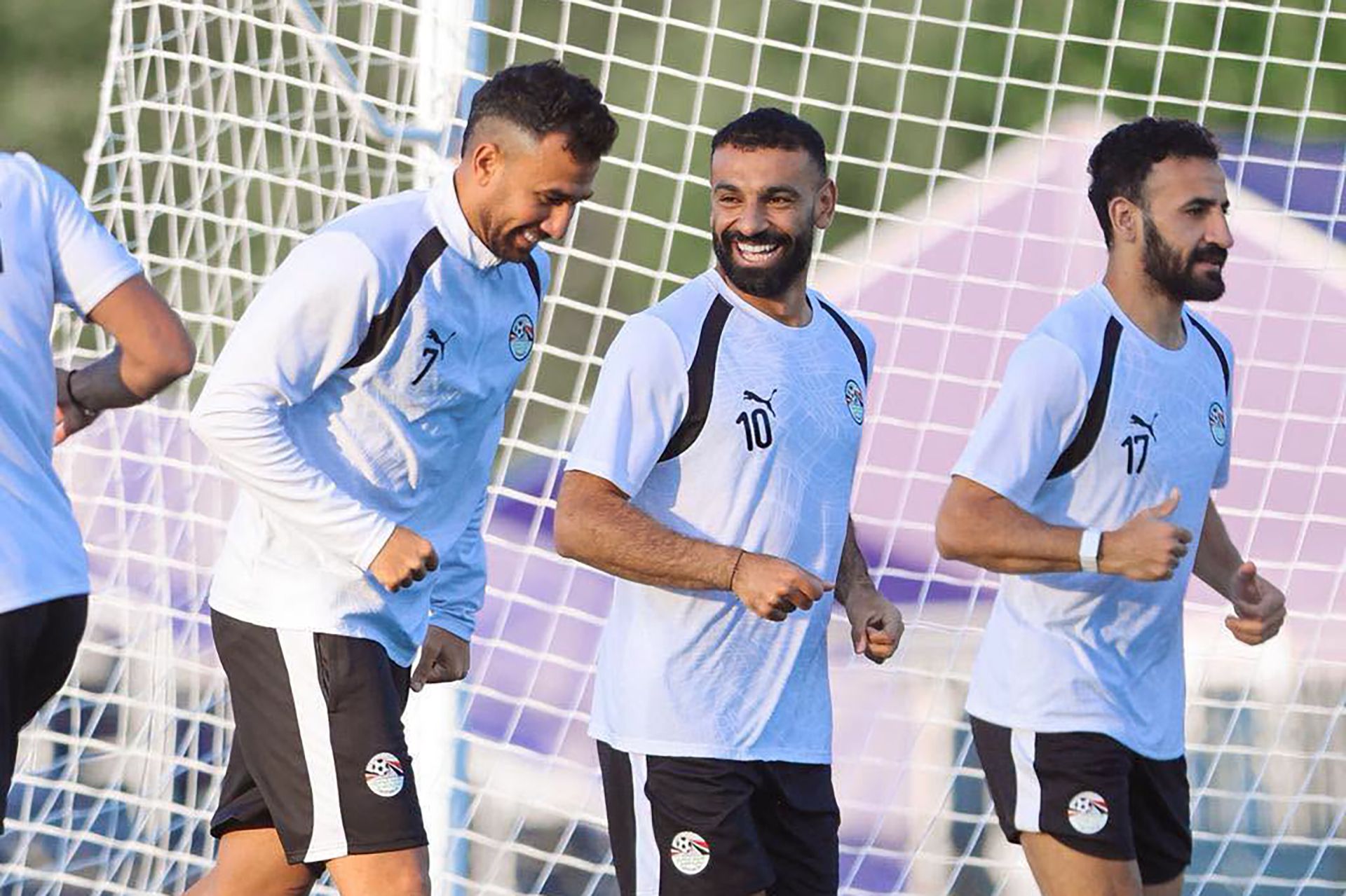 بسبب الخلفية والتأهيل.. منتخب مصر يدخل موقعة إيران بغيابين مؤثرين
