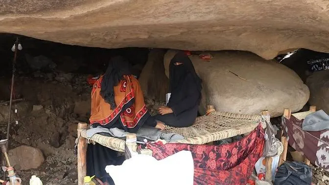 تصعيد الحوثيين العسكري يعيد إنتاج أزمة النزوح في اليمن