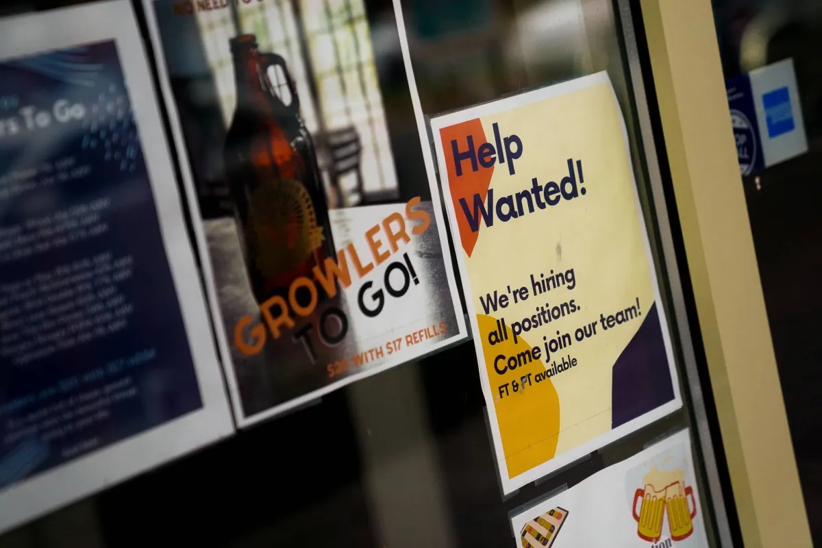 ارتفاع طفيف في طلبات إعانة البطالة الأميركية مع استقرار سوق العمل