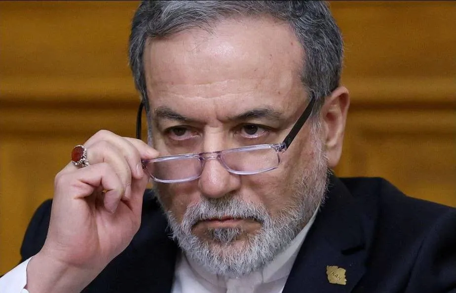 عراقجي: هجمات إيران الصاروخية ستستمر والمفاوضات لم تعد مطروحة