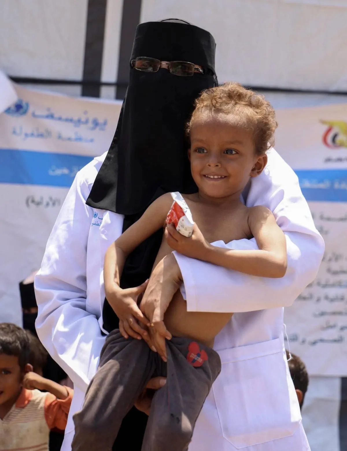 قطاع الصحة في اليمن تحت ضغط التصعيد الحوثي