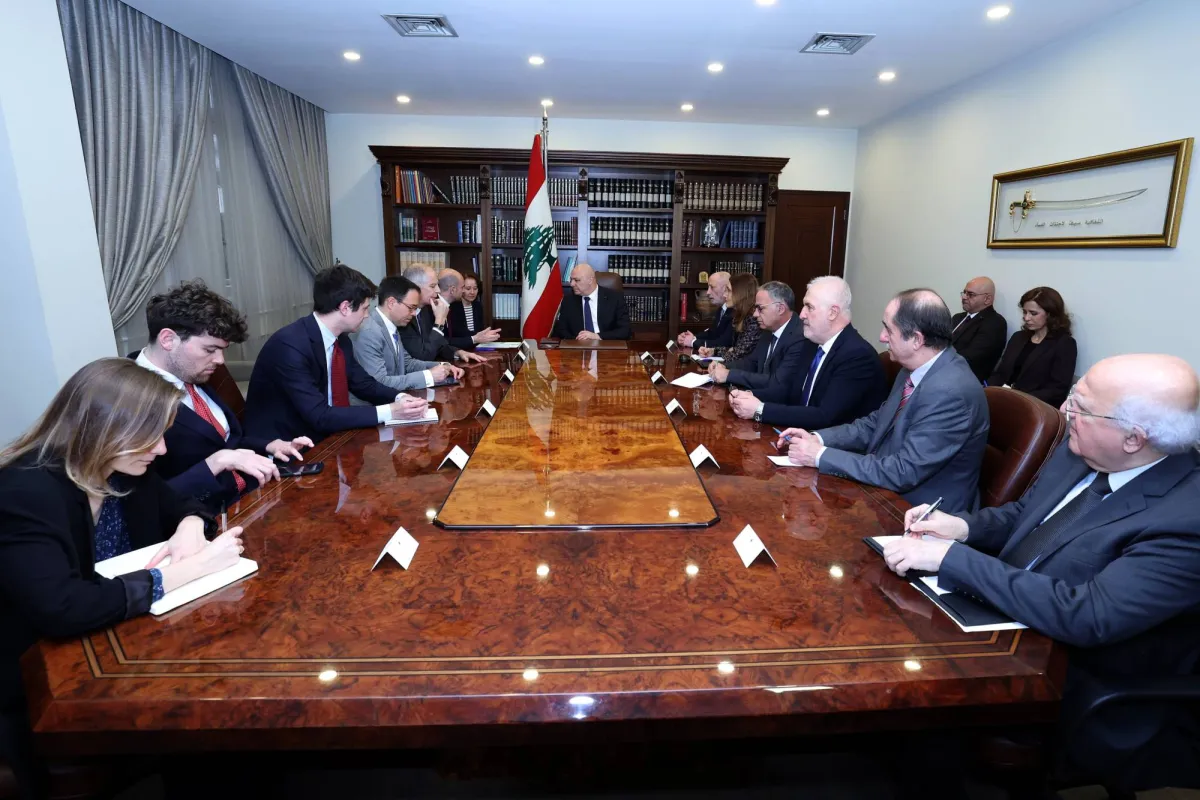 انسداد الأفق أمام باريس لوقف النار لربطه لبنانيا بإيران