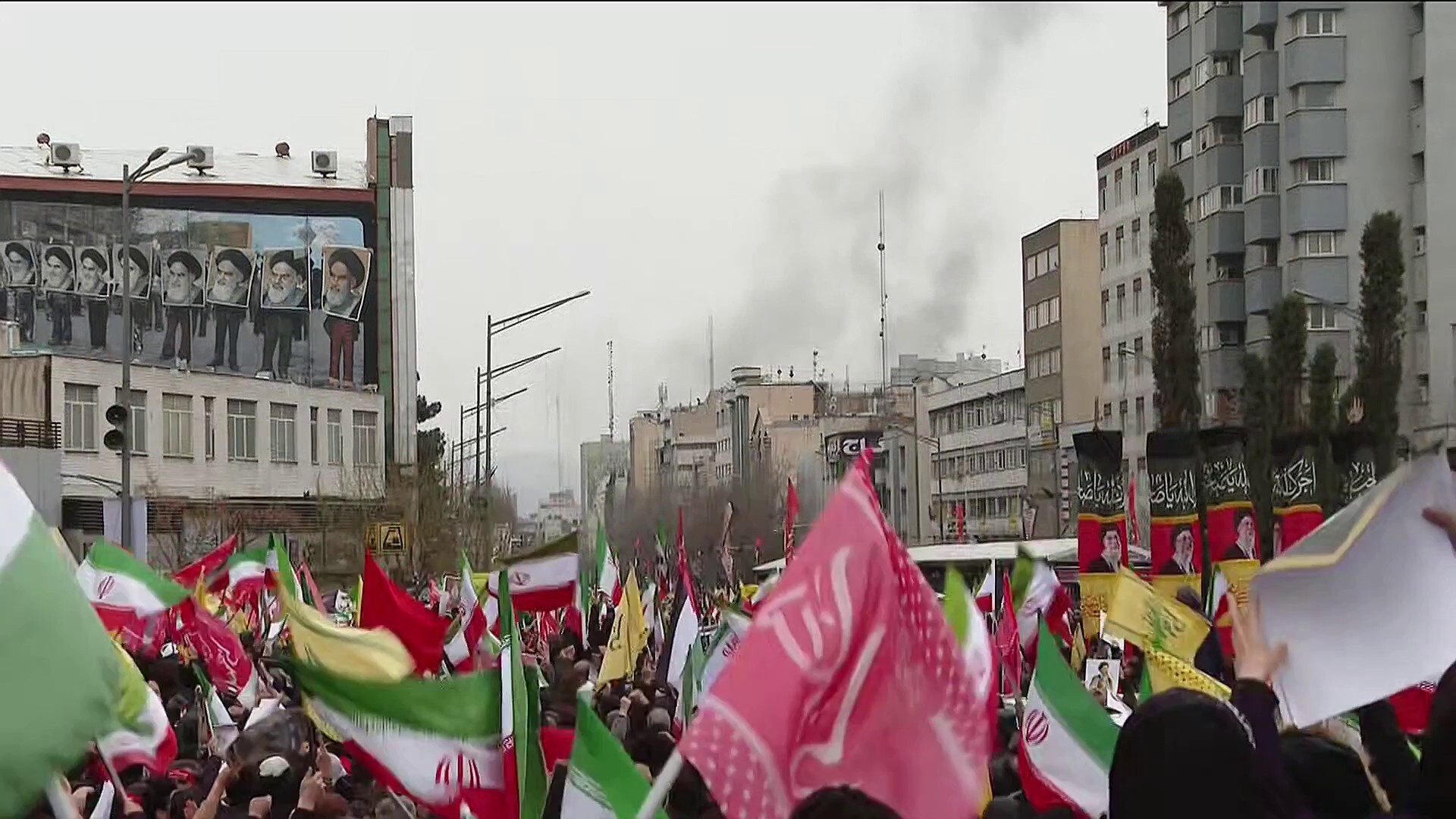 قصف إسرائيلي يضرب وسط طهران قرب أكبر تجمع لـيوم القدس.. ولاريجاني يعلق