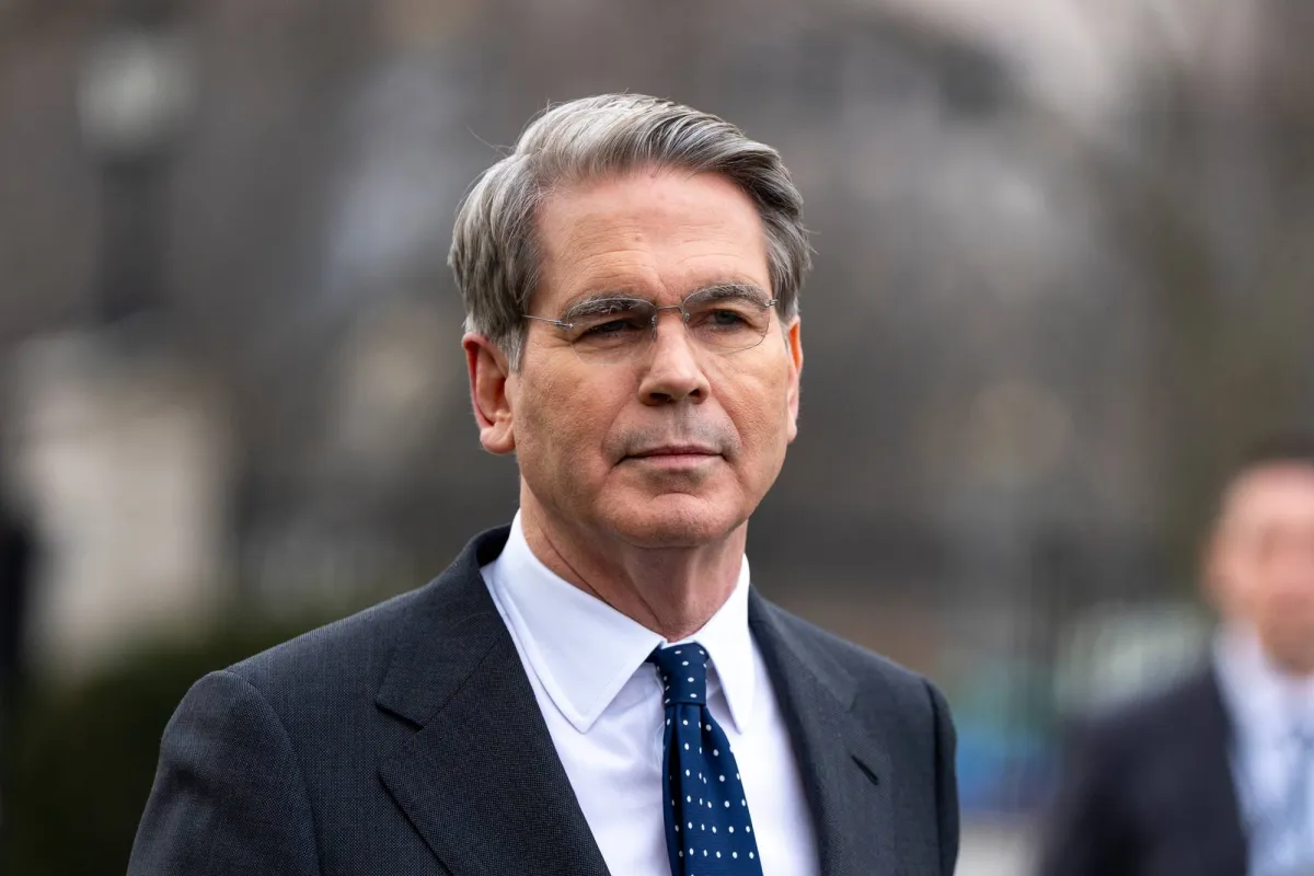 ترخيص أميركي مؤقت يسمح للدول بشراء النفط الروسي العالق في البحر