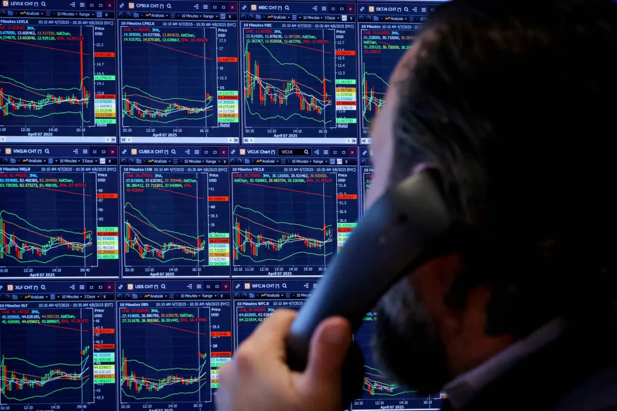 الأرباح القوية وتباطؤ التضخم يعززان تدفقات صناديق الأسهم العالمية للأسبوع الثامن
