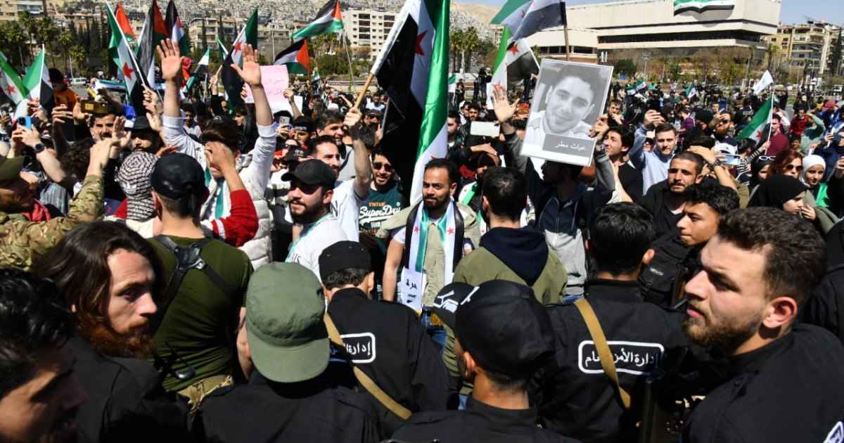 إجراءات أمنية مشددة في سوريا ترافق احتفالات ذكرى الثورة020 إجراءات أمنية مشددة في سوريا ترافق احتفالات ذكرى الثورة