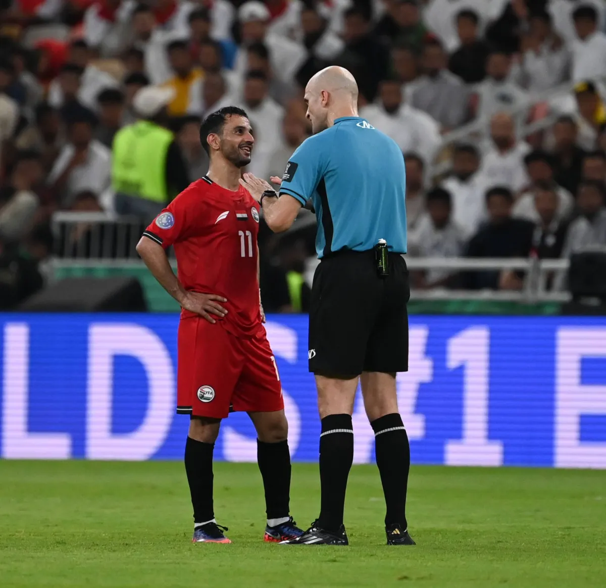 نائب رئيس البعثة اليمنية: حرمنا من ضربة جزاء أمام قطر  