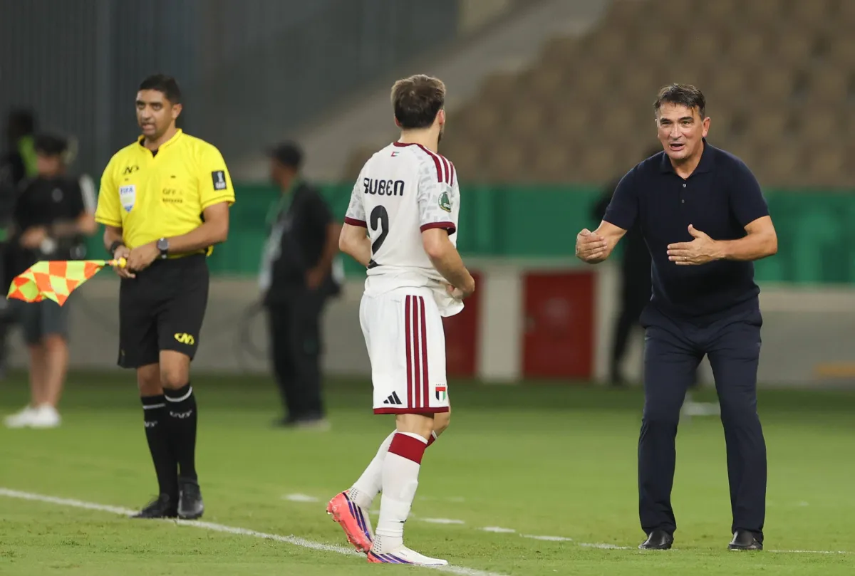 مدرب الإمارات: جاهزون للسعودية أو العراق