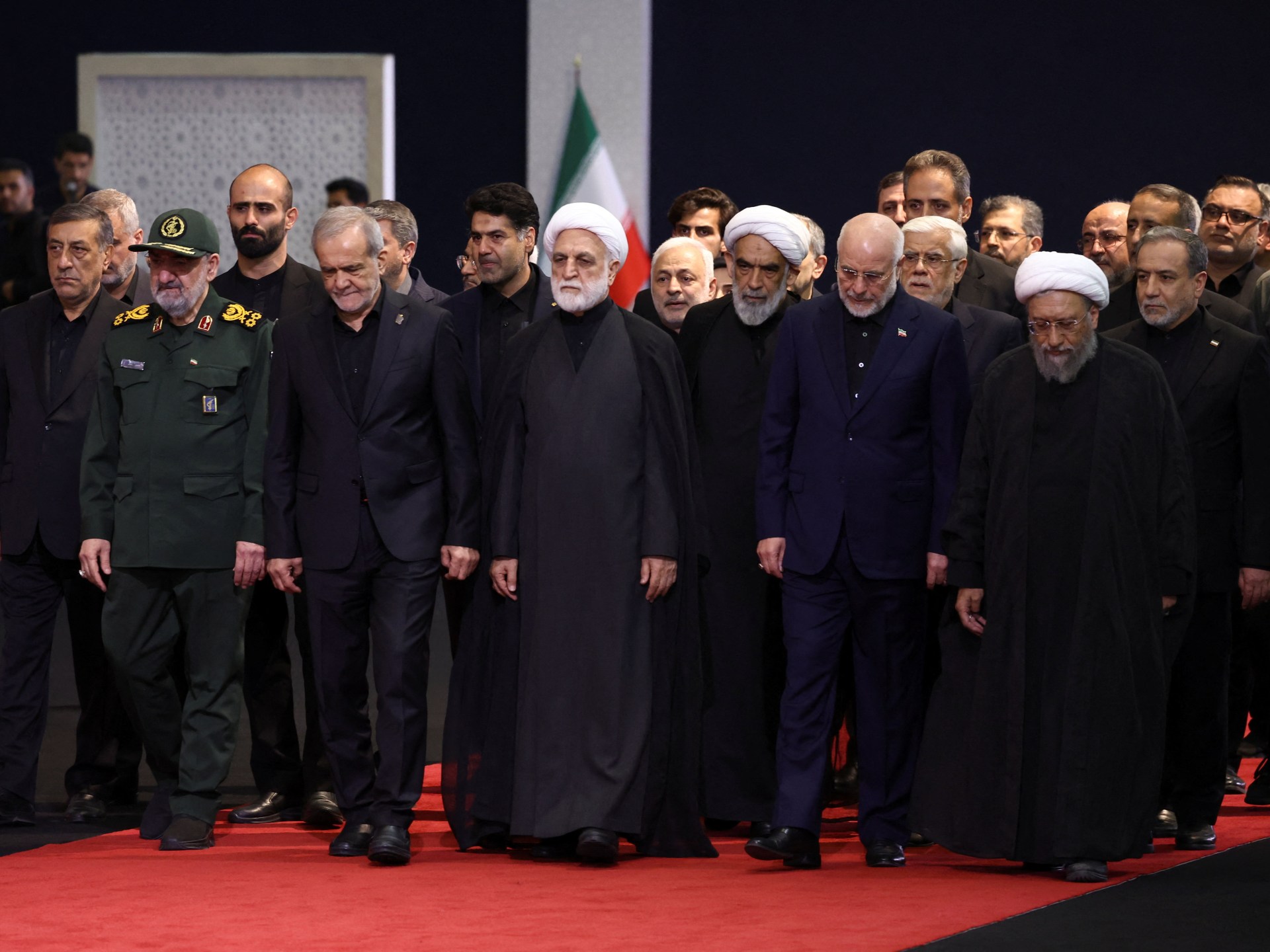 إيران ولبنان مباشر.. طهران تشيع جثمان خامنئي واجتماع مرتقب بين ترمب ونتنياهو