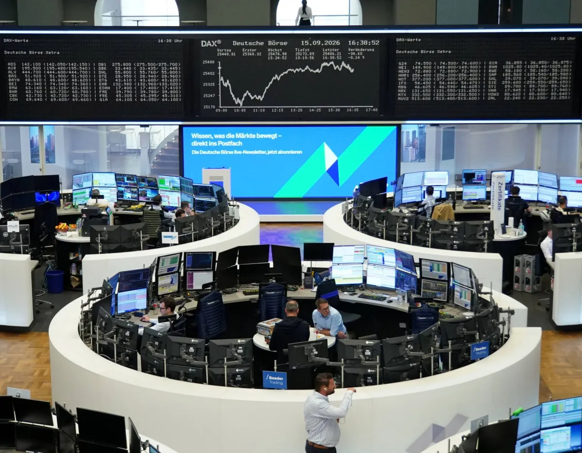 عوائد السندات الألمانية تتراجع من أعلى مستوى في 17 عاما