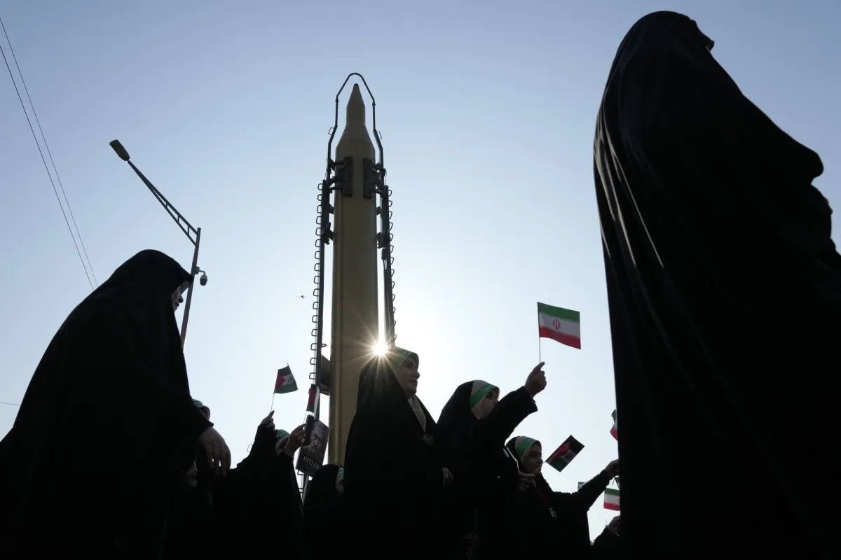 إيران قريبة من 10 قنابل نووية... وإسرائيل تطالب بـالتحرك فورا020 إيران قريبة من 10 قنابل نووية... وإسرائيل تطالب بـالتحرك فورا