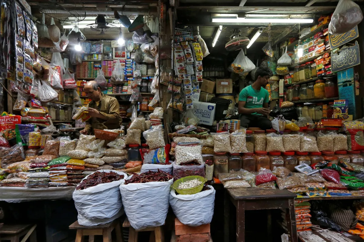 الهند تقنن مبيعات الديزل التجاري لمواجهة أزمة الإمدادات الناجمة عن الحرب