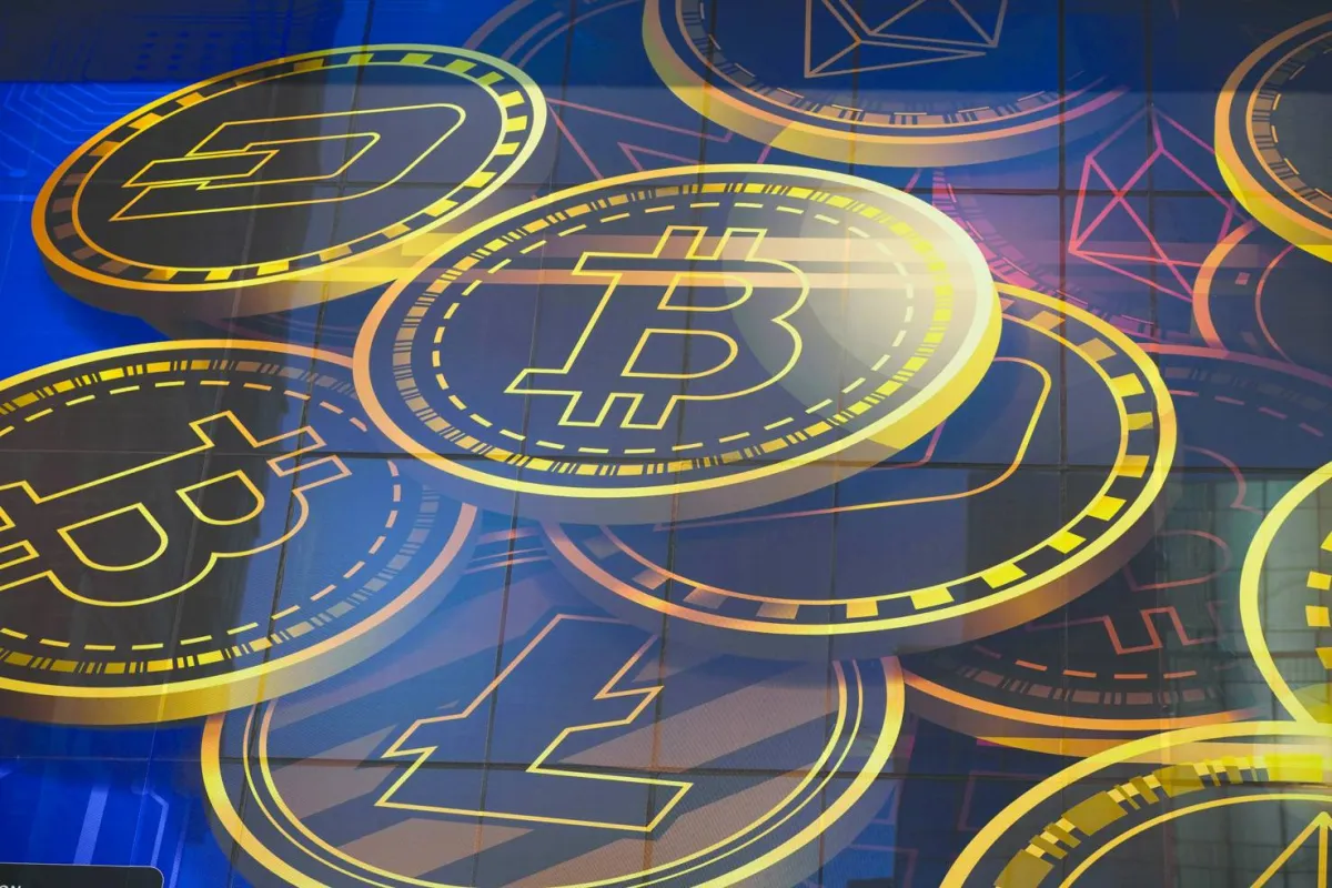 البتكوين تهبط بأكثر من 5  إلى 75 ألف دولار
