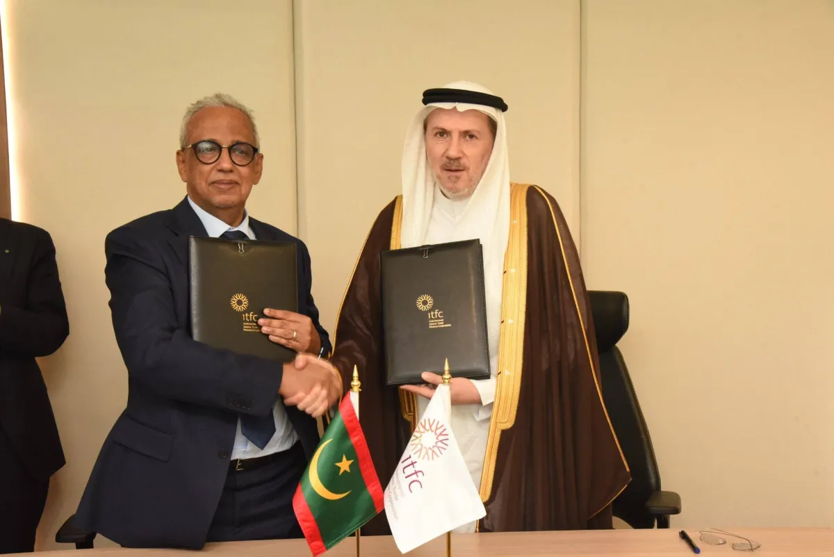 موريتانيا توقع اتفاقية تمويل بقيمة مليار دولار لدعم اقتصادها