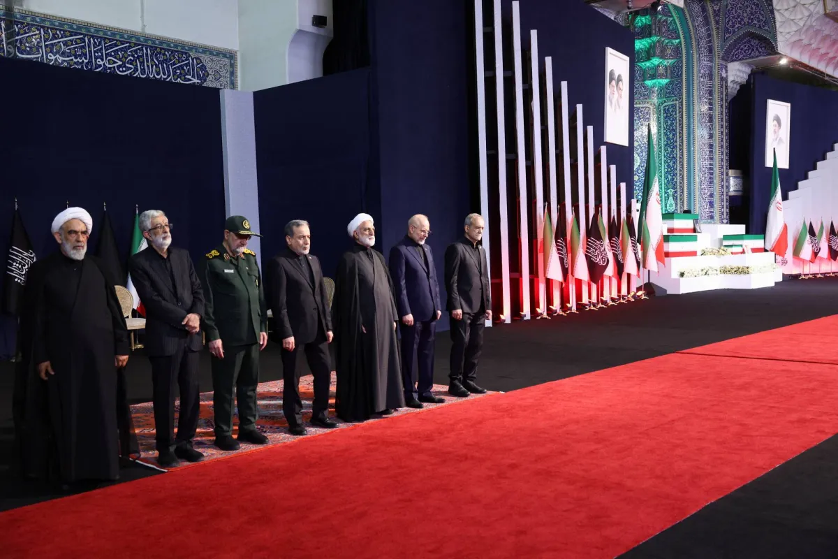 وفدان من حزب الله وحماس حضرا مراسم تشييع خامنئي