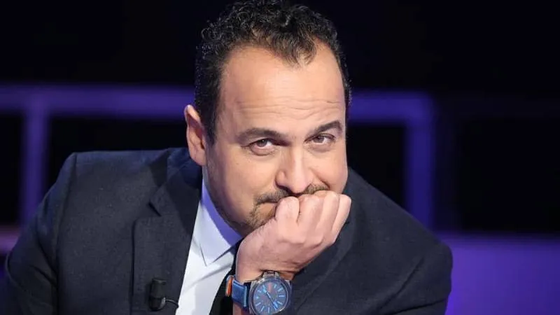 جهود فرنسية لمساعدة صحافي مزدوج الجنسية مسجون في تونس