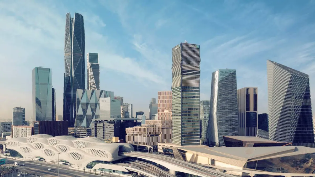 صادرات الخدمات السعودية ترتفع 6.9  بدعم من السفر في 2025