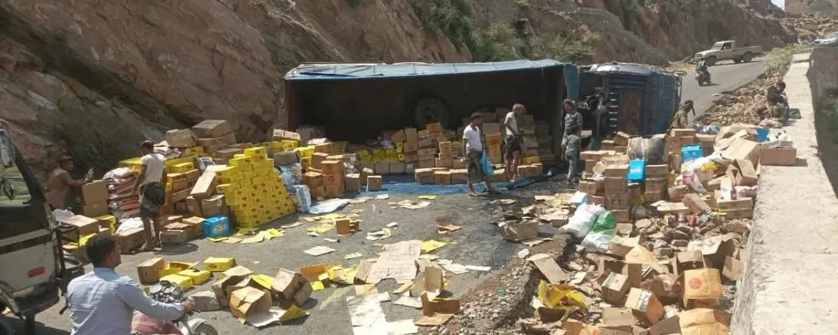 الحوثيون ينتهكون أرياف تعز بتفجير الطرق ونهب المنازل