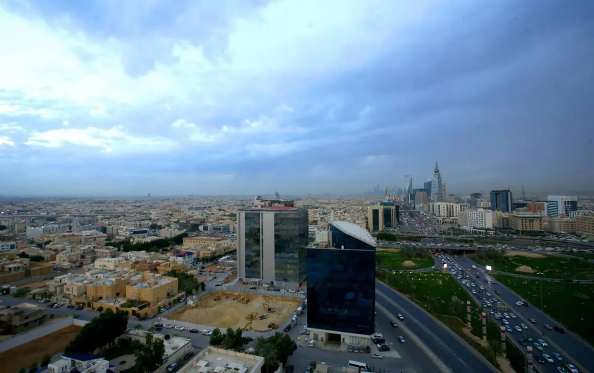 الرياض تستقبل الدفعة الثانية من التوازن بفرض سقف سعري على الأراضي