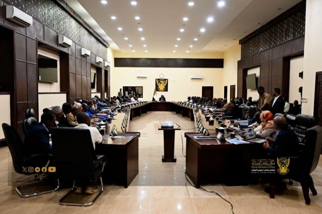 مجلس الوزراء السوداني يبحث ملف إمداد الكهرباء والوجود العسكري في الخرطوم