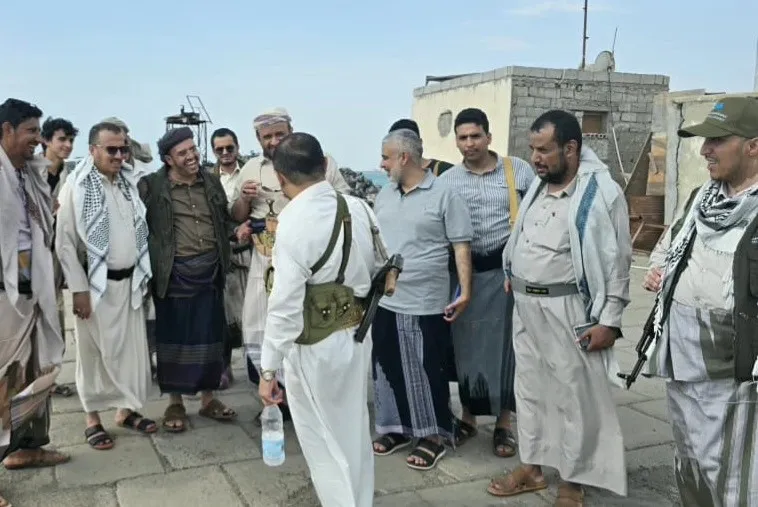 الحوثيون ينقلون اقتصاد الجباية إلى الساحل الغربي اليمني