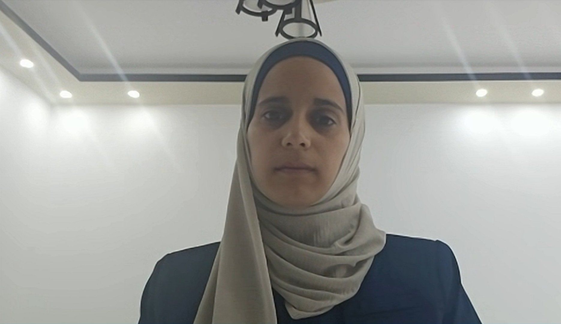 شهادة من قلب حصار قصرة.. عائشة حسان تروي للجزيرة 21 يوما من الخوف