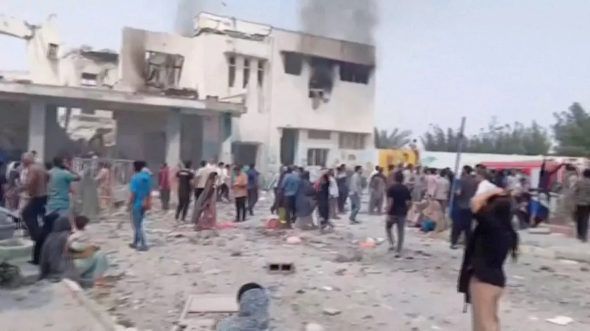 الحرس الثوري يعلن استهداف قاعدة الظفرة في أبوظبي بمسيرات وصواريخ