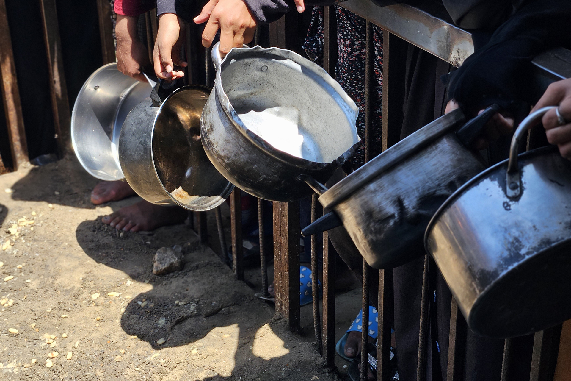 الحرب على غزة مباشر.. نتنياهو يؤكد استمرار خطة التهجير وإسرائيل تعلن عدم تقدم المفاوضات