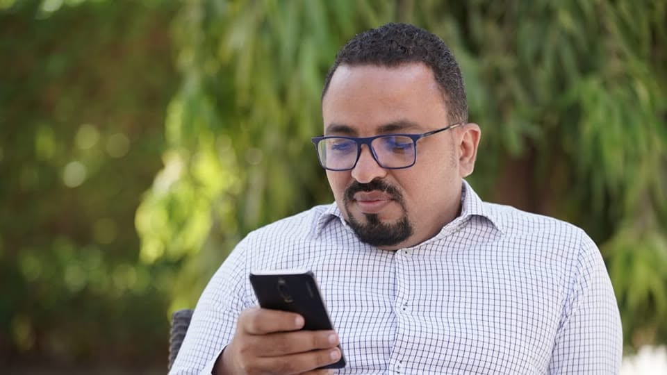 هشام عز الدين يكتب: عمر النمير.. كما عرفته
