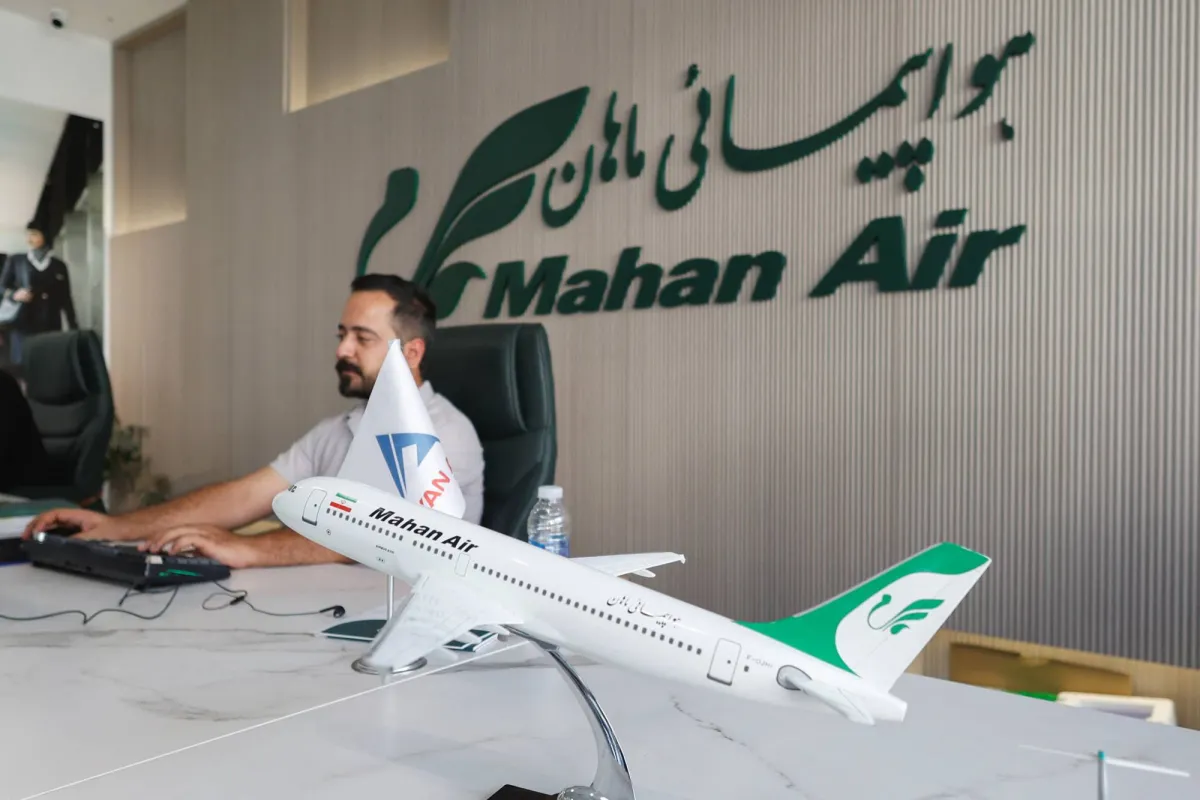 طهران تنفي الرد العسكري على قيود الطيران
