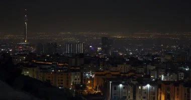 إسرائيل تواصل موجات القصف على إيران.. وقائد الحرس الثوري الإيراني يقول إن طهران ستفتح أبواب الجحيم020 إسرائيل تواصل موجات القصف على إيران.. وقائد الحرس الثوري الإيراني يقول إن طهران ستفتح أبواب الجحيم