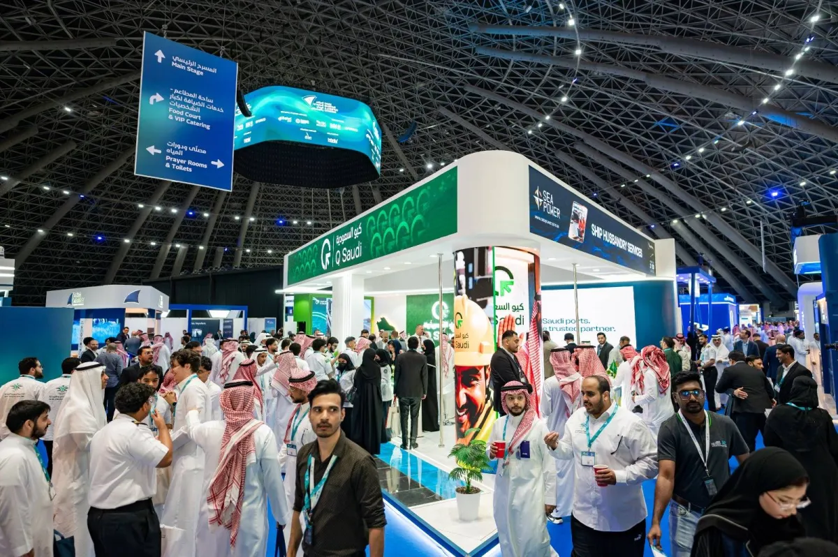اضطرابات الملاحة تعيد رسم خريطة الشحن... والموانئ السعودية في الواجهة