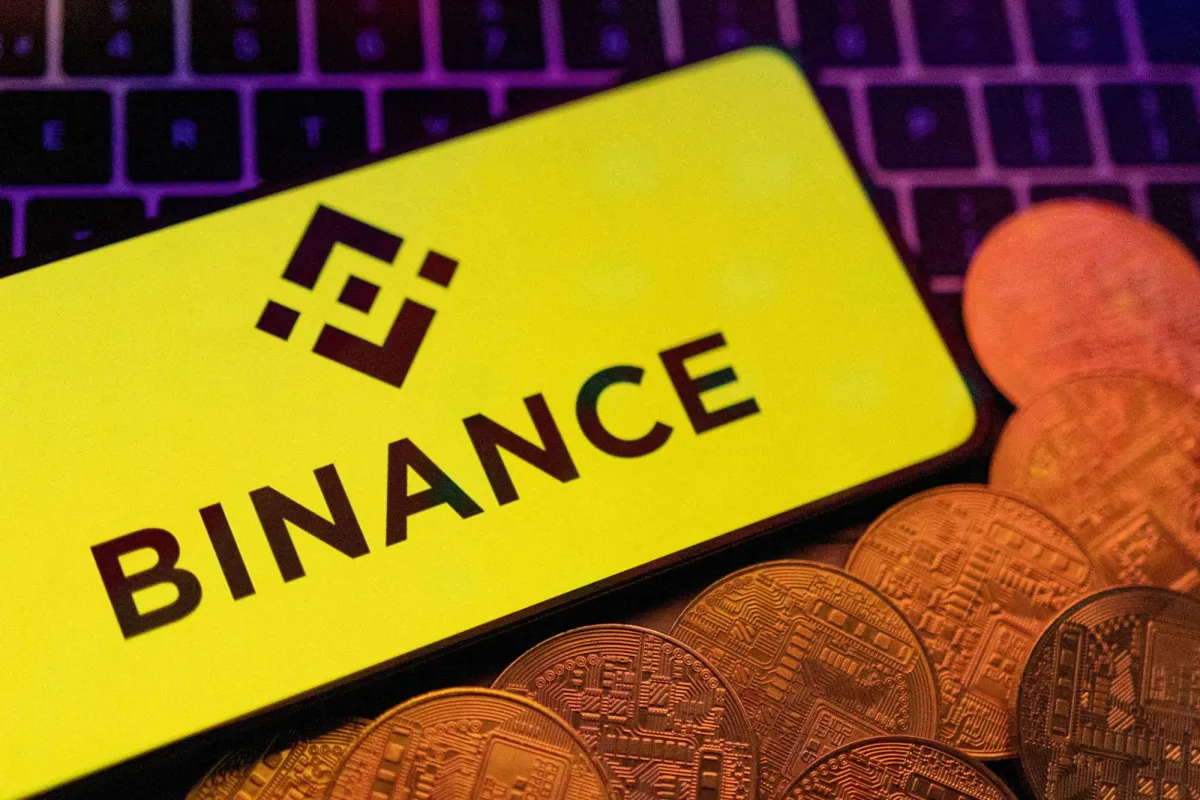 بينانس تجمد أصولا مشفرة عقب اختراق تسبب في خسائر 6.3 مليار دولار